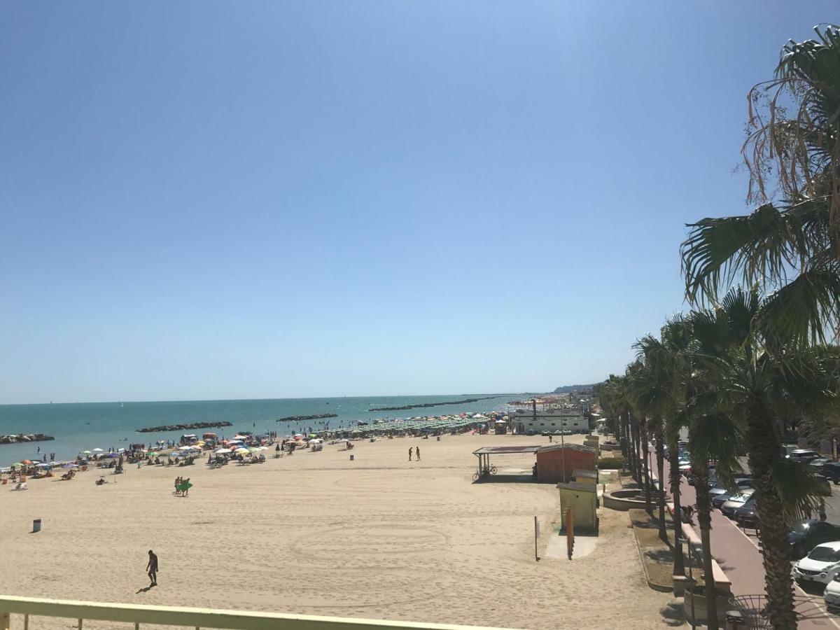 Attico Sul Mare Apartamento Fermo Exterior foto